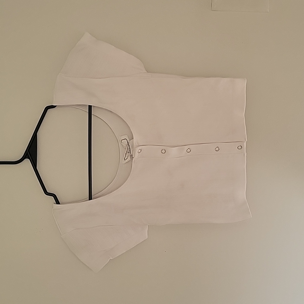 Stretchy White Crop Top